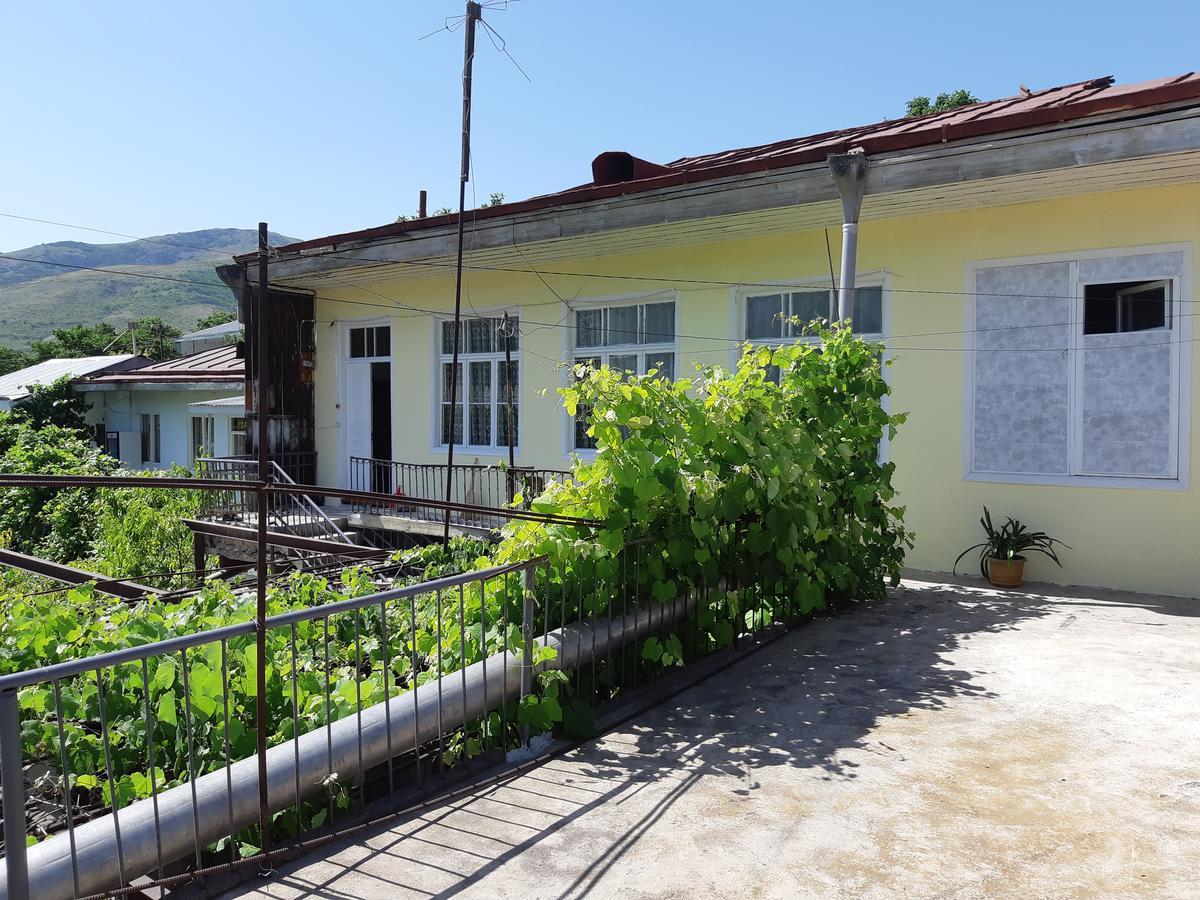 Armine B&B Tat'ev Buitenkant foto
